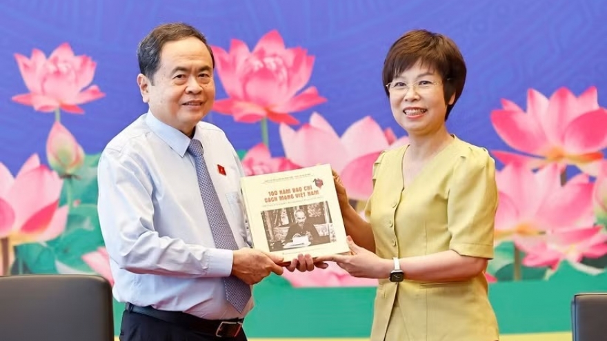 Press channels voters’ voices to legislature: Top legislator